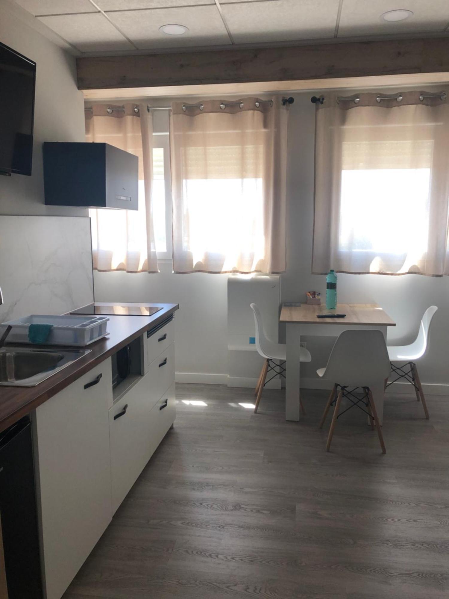 Hostal La Morenica Villena Ngoại thất bức ảnh